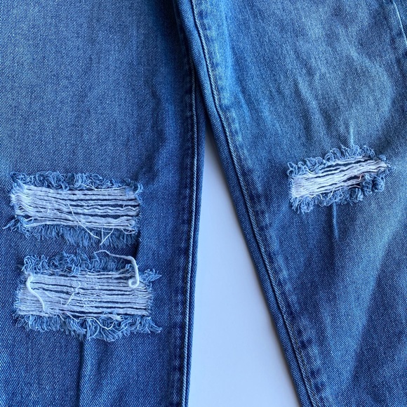 Melville Distressed Jeans - Picture 6 of 8